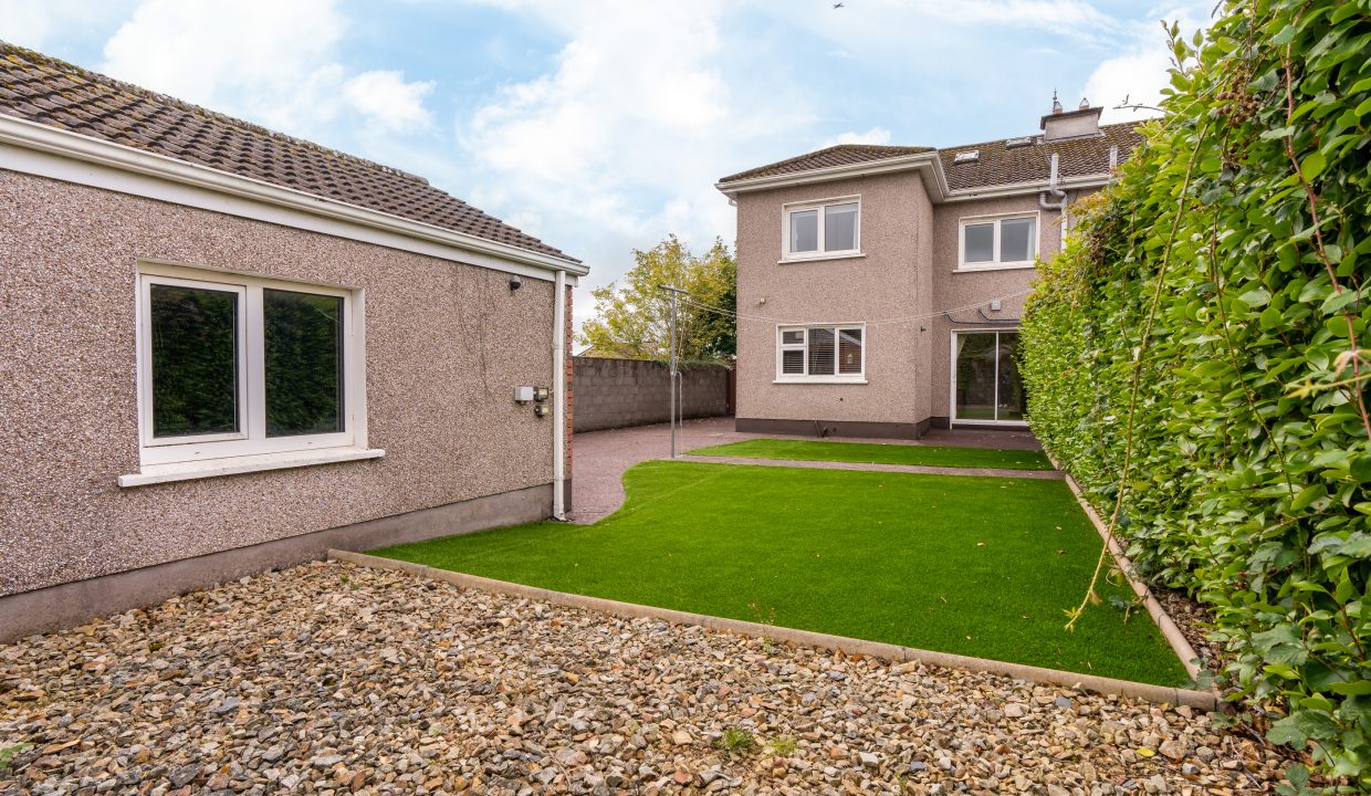 35 Kinvara Close, Ballyvolane - exterior-3