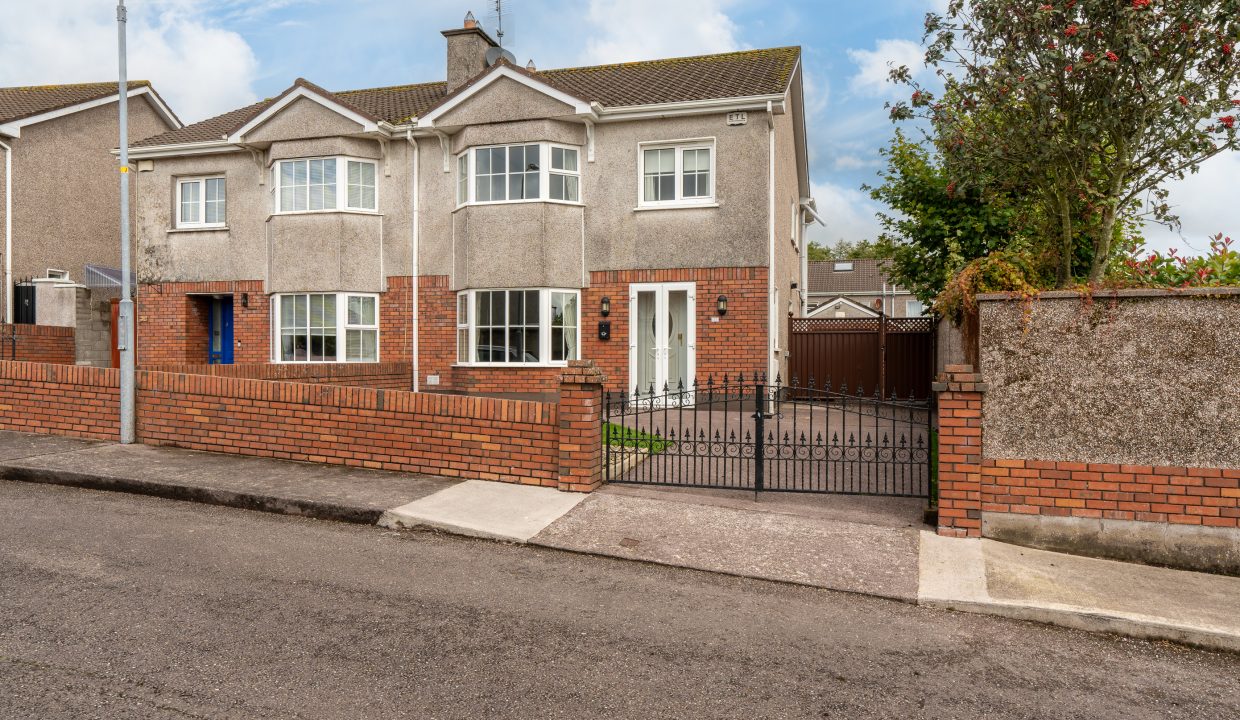 35 Kinvara Close, Ballyvolane - exterior-5