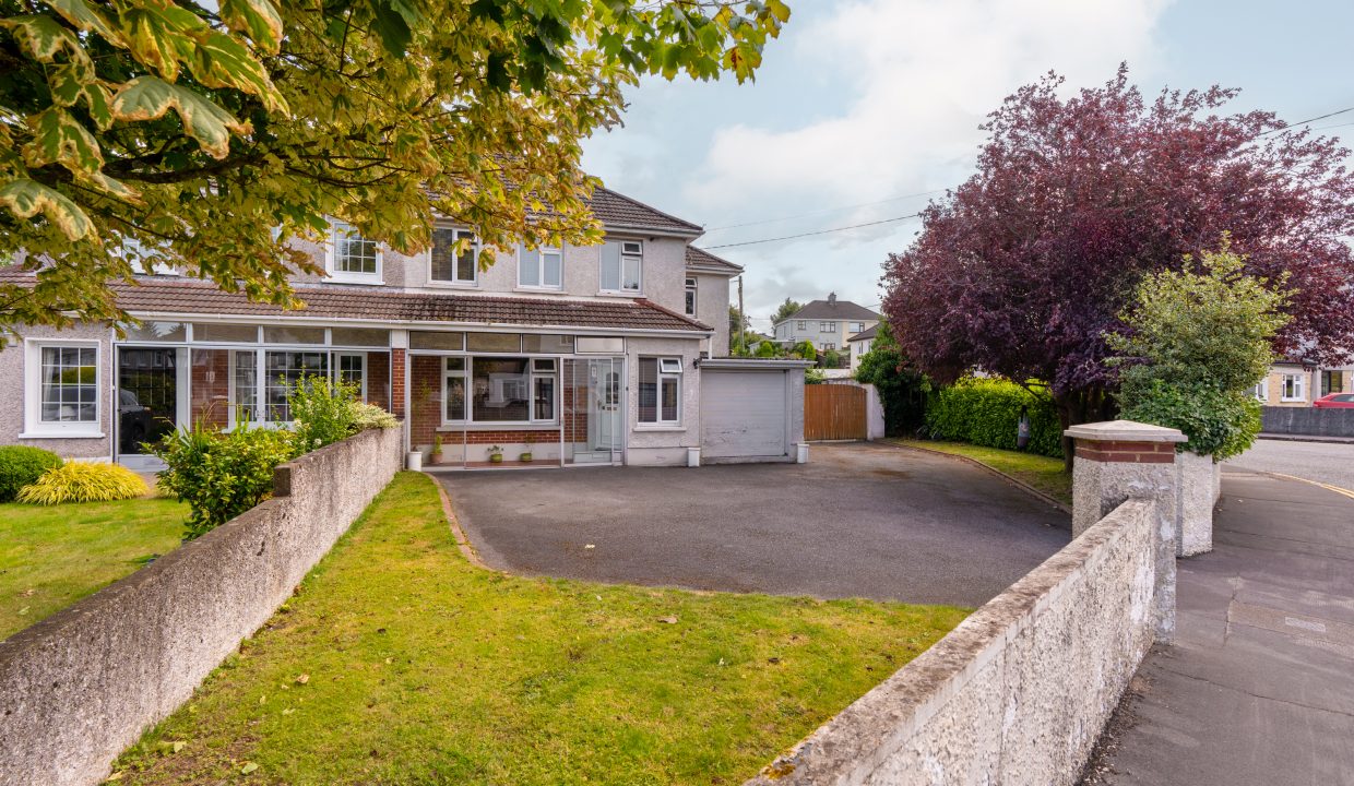 44 Glendale Grove, Glasheen - exterior-7