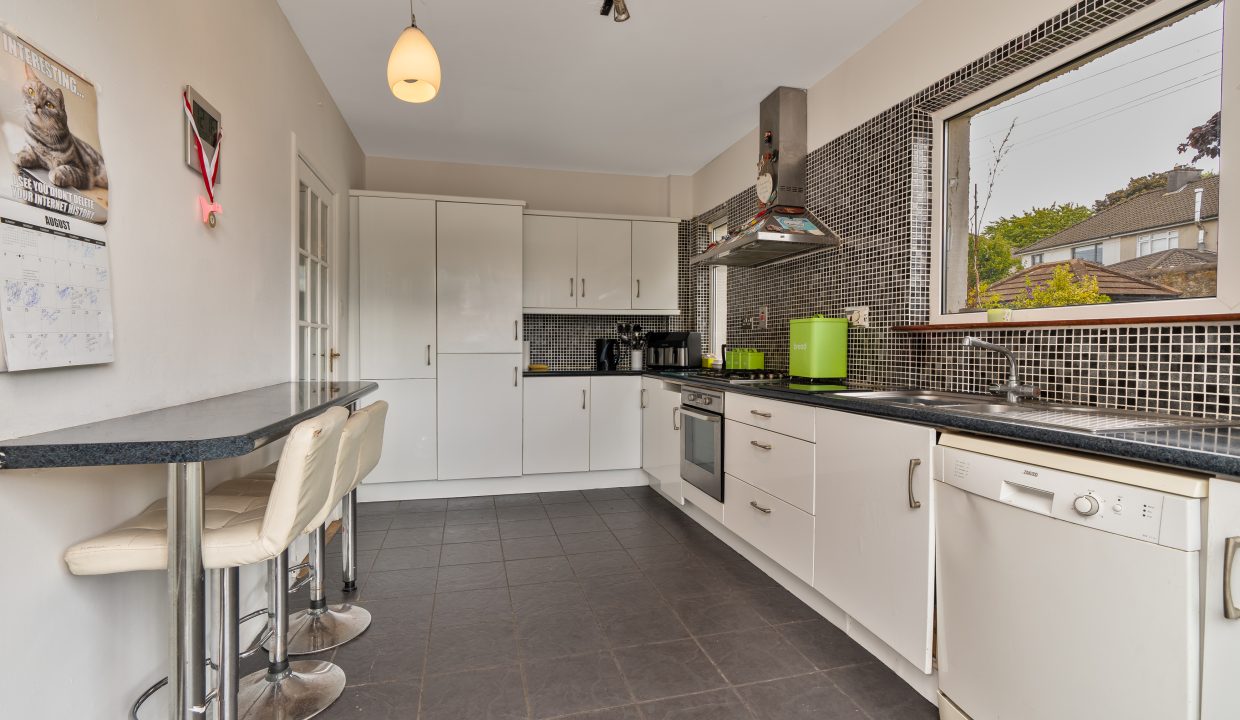 44 Glendale Grove, Glasheen - interior-7