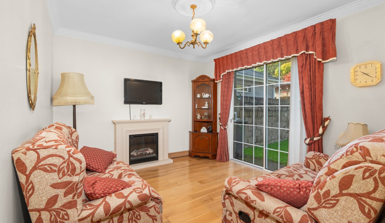 8 Parkmeade Close, Parklands - interior-10