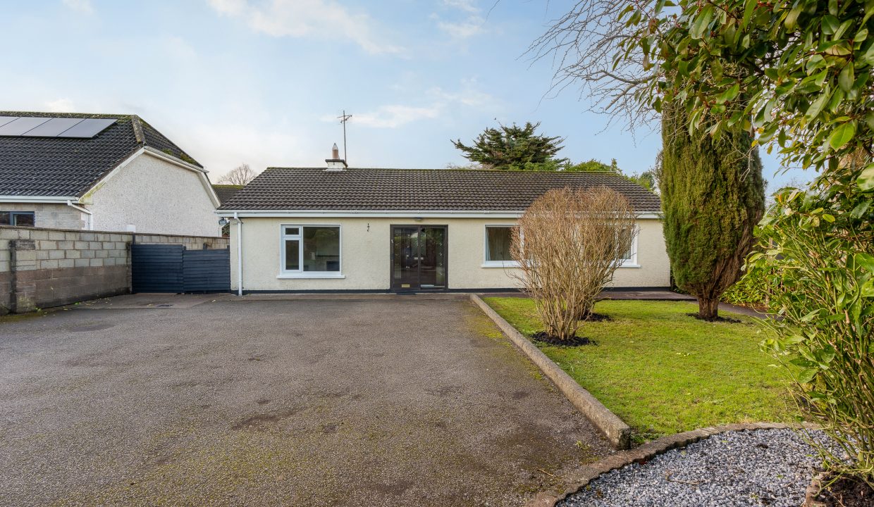 8A dunlocha cottages, blackrock - exterior-3