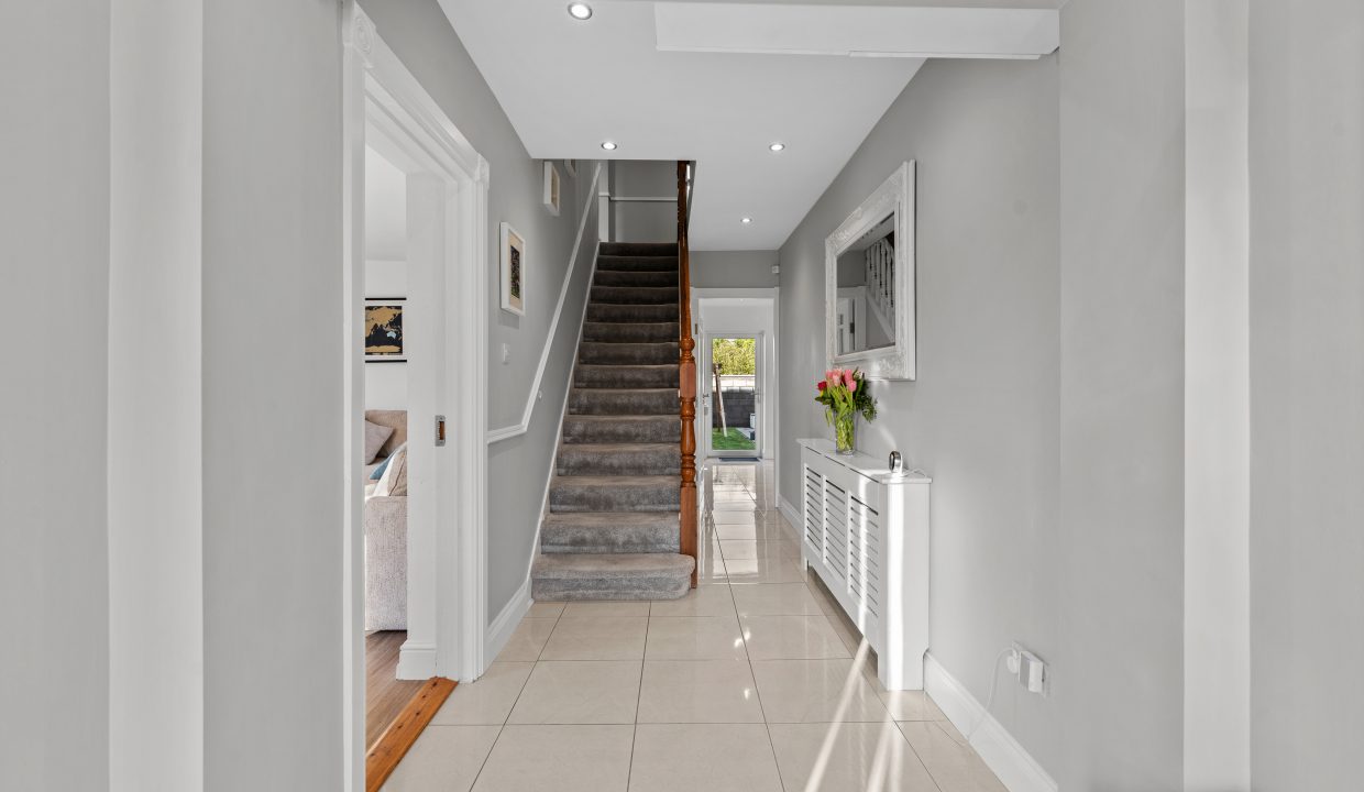 65 Maryborough Court - interior-1