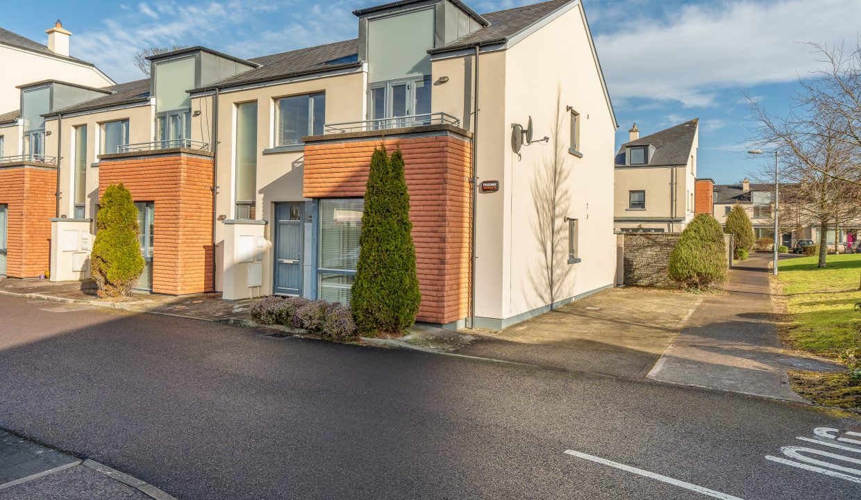 7 Bridgefield Grove, Bishopstown - exterior-1